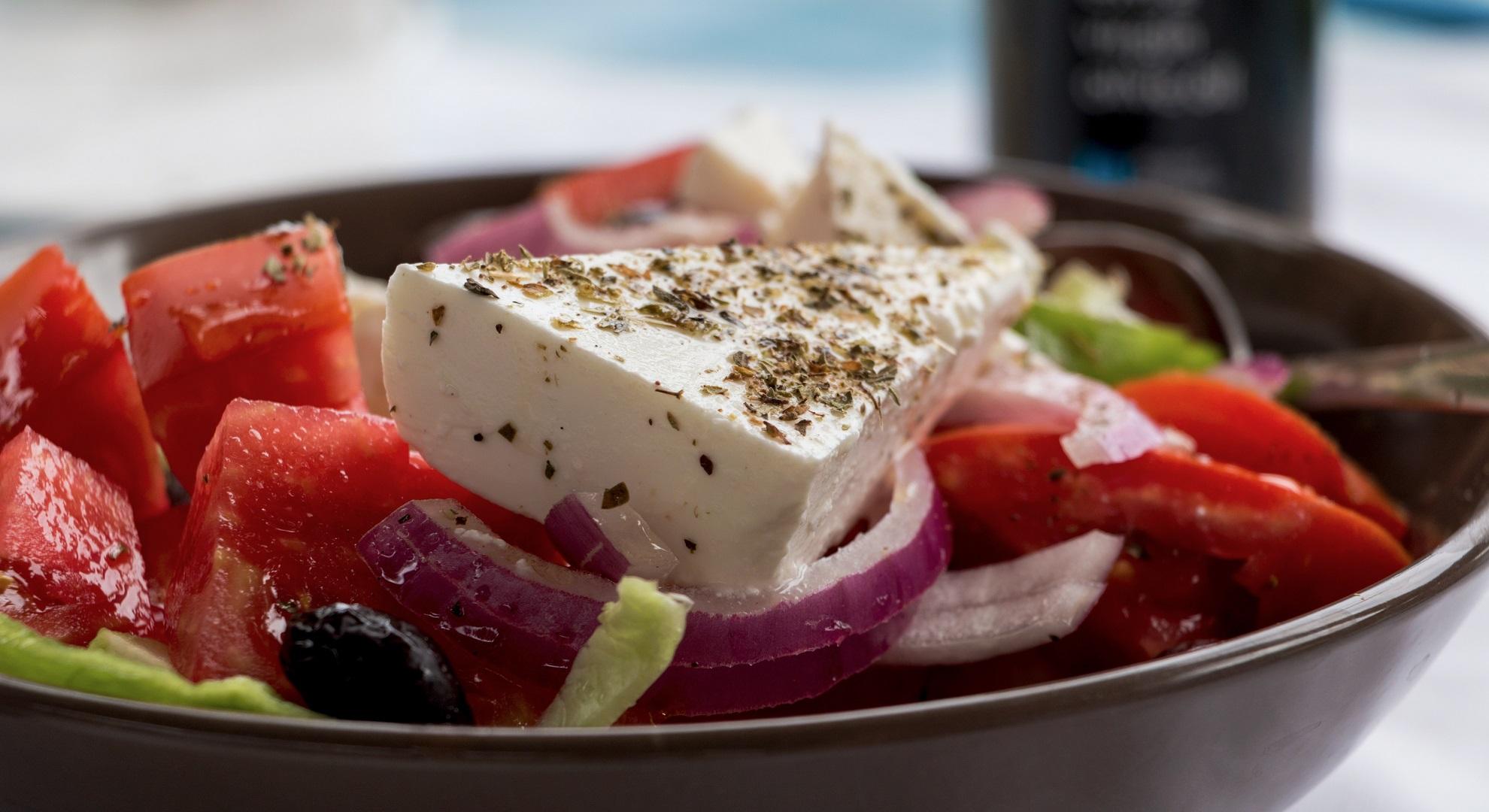 Kulinarne doświadczenia w Grecji – top 10 potraw