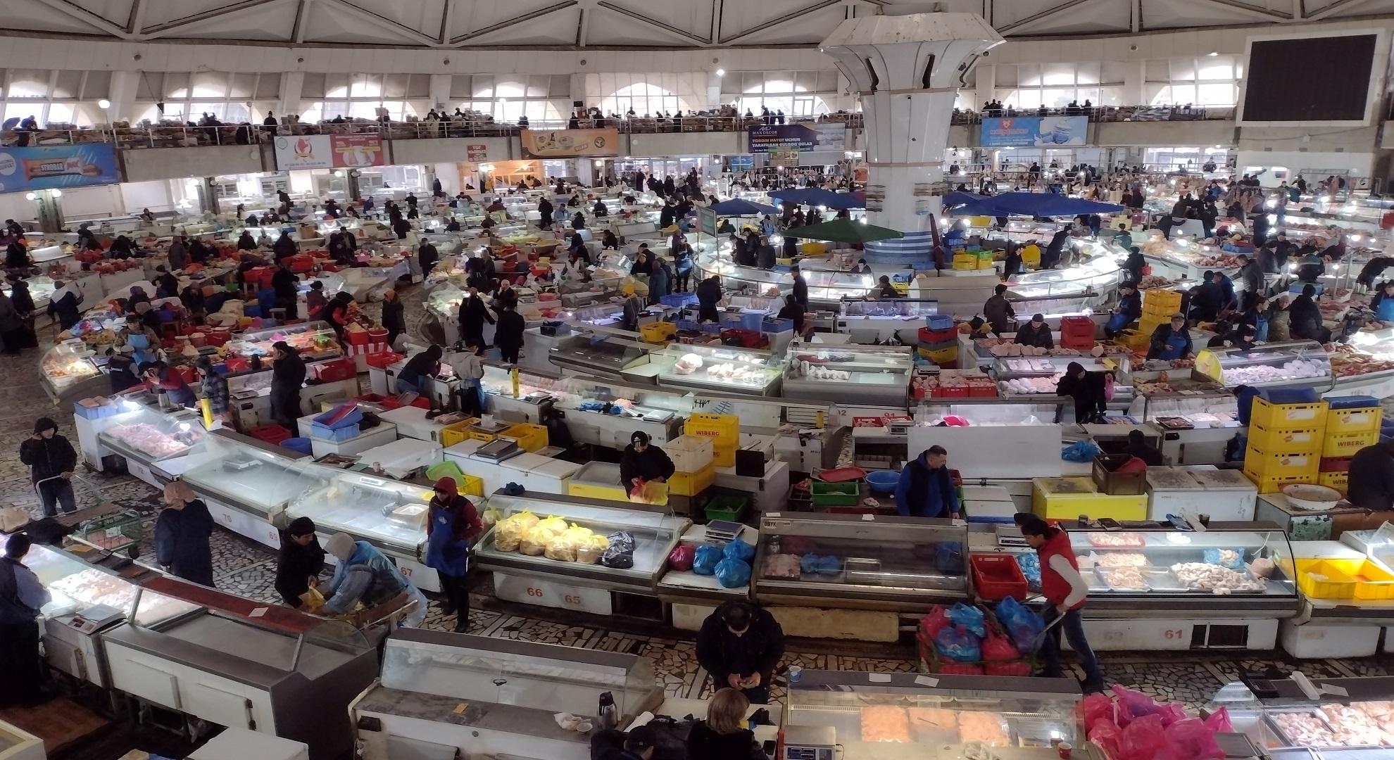 Uzbeckie targowiska – warto?