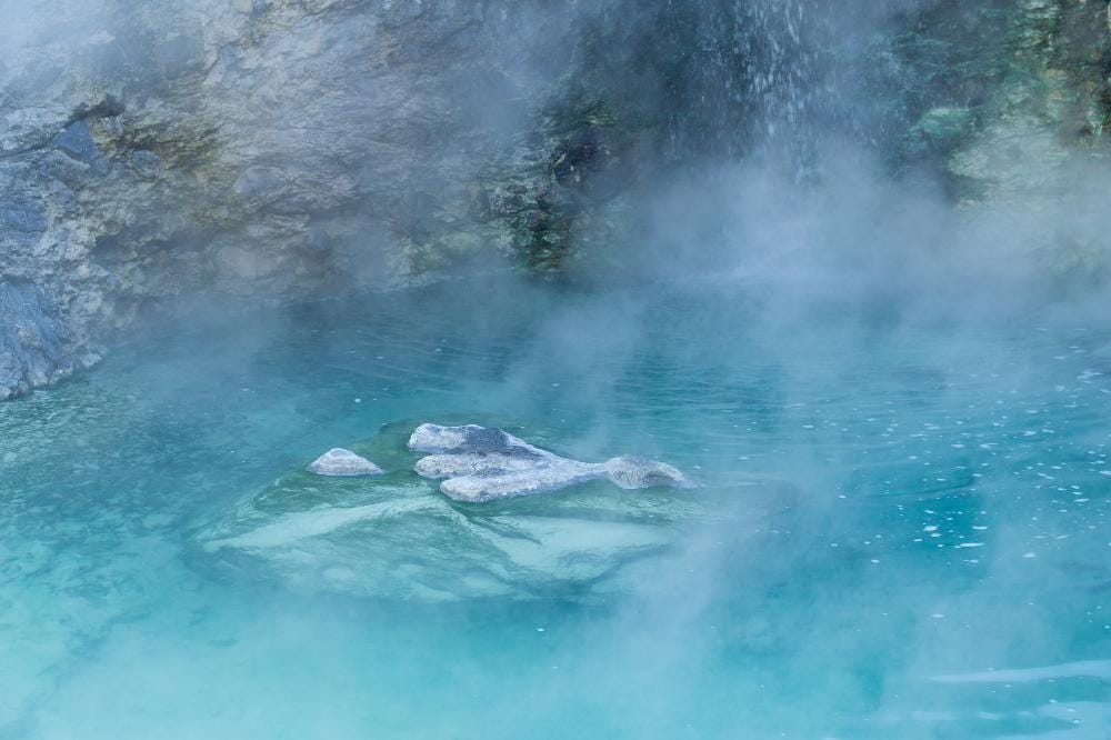 japonia łaźnie termalne