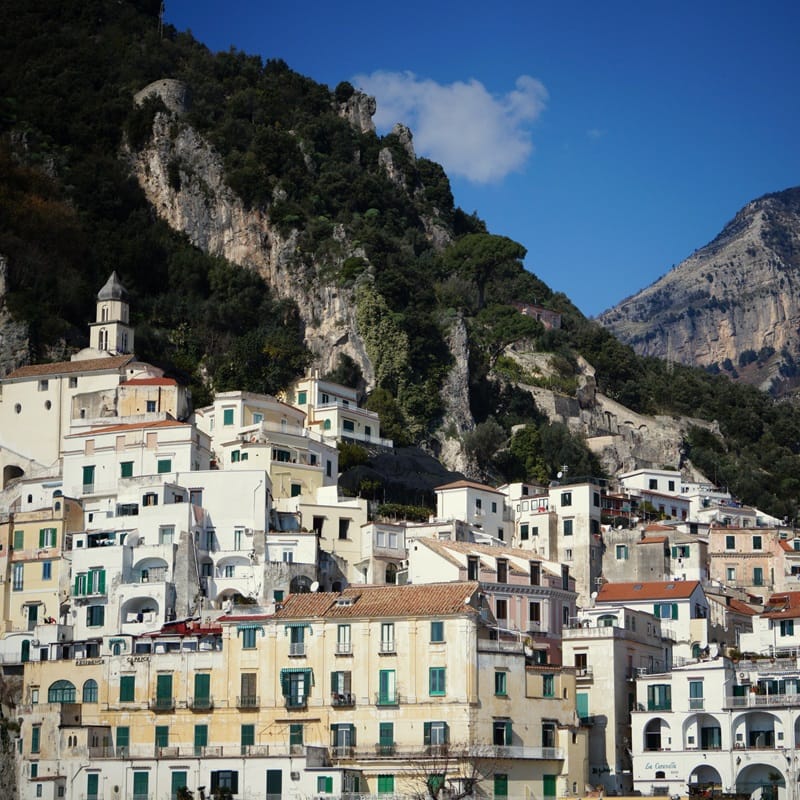 neapol weekendy lotnicze